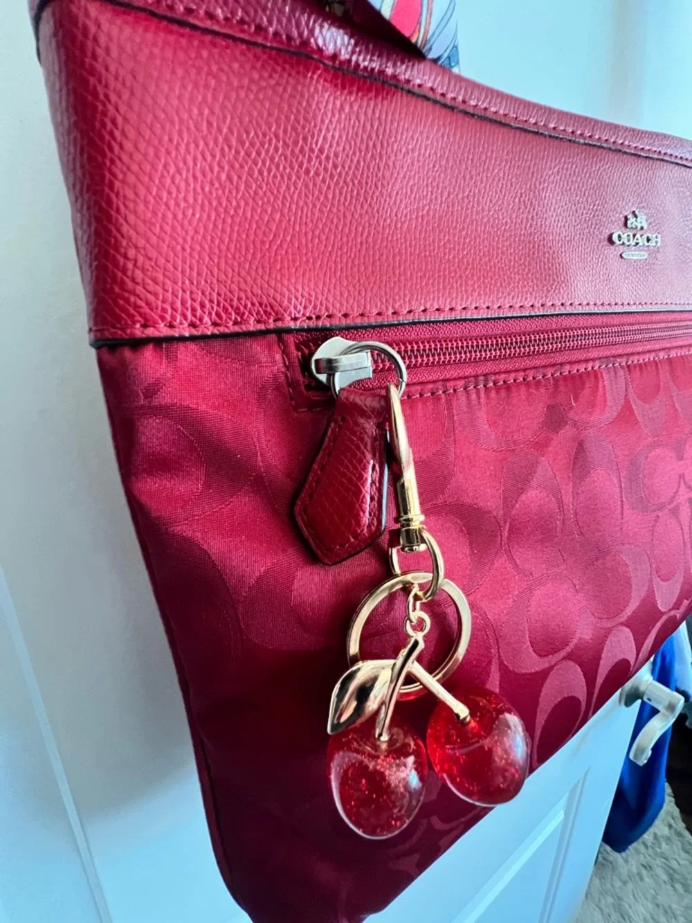 Coach Cherry Red Signature Crossbody Bag - Picture 4 of 11